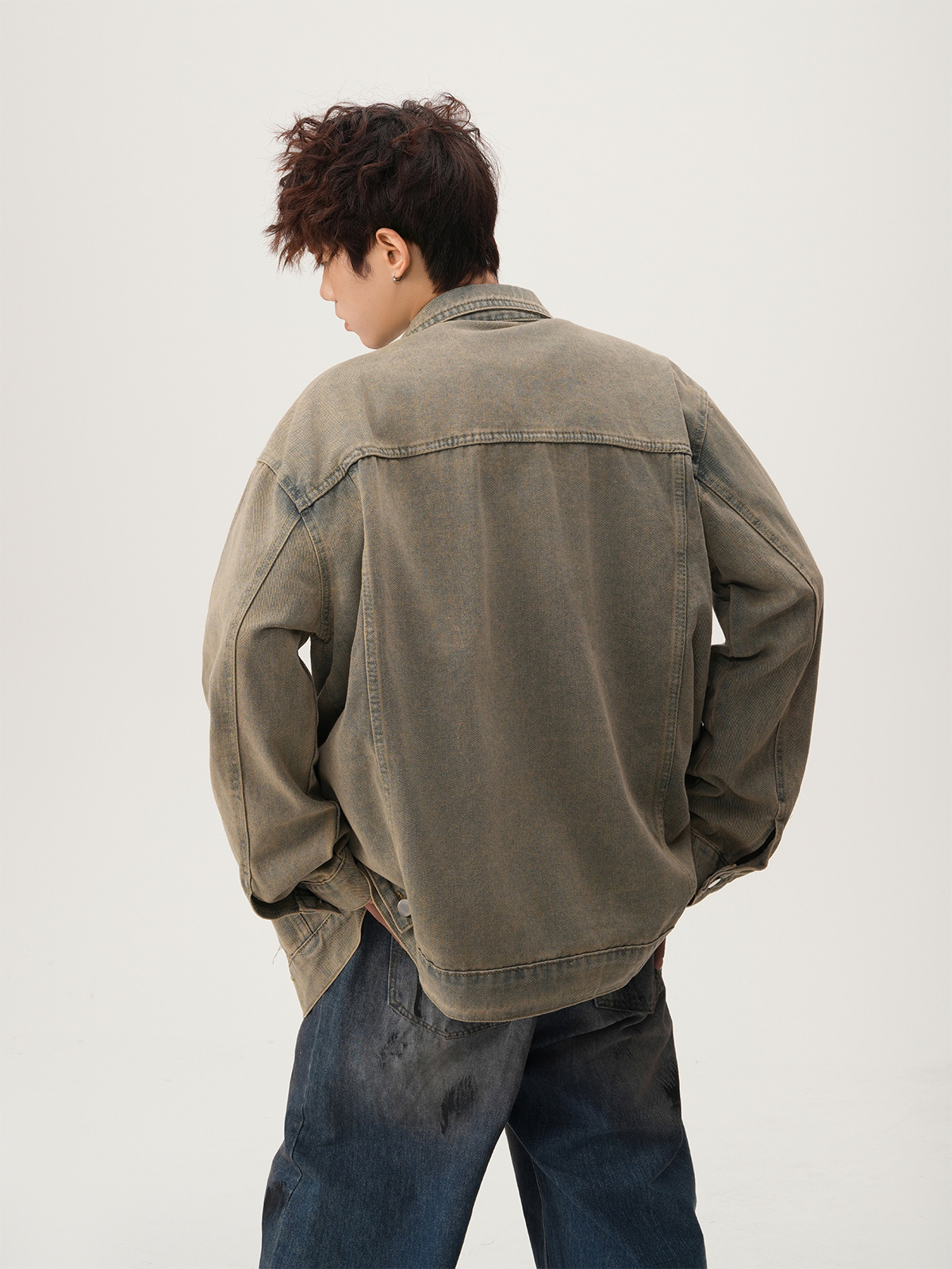 جاكيت دنيم ممزق على الطراز الأ - مراجعة Mens Fashion Denim Jacket وسعره