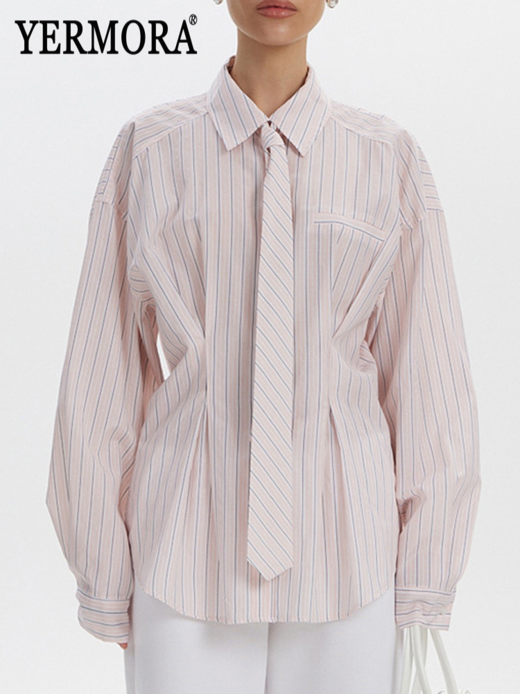 بلوزة نسائية كاجوال من YERMORA - مراجعة Men'S Fashion Pink Shirt وسعره