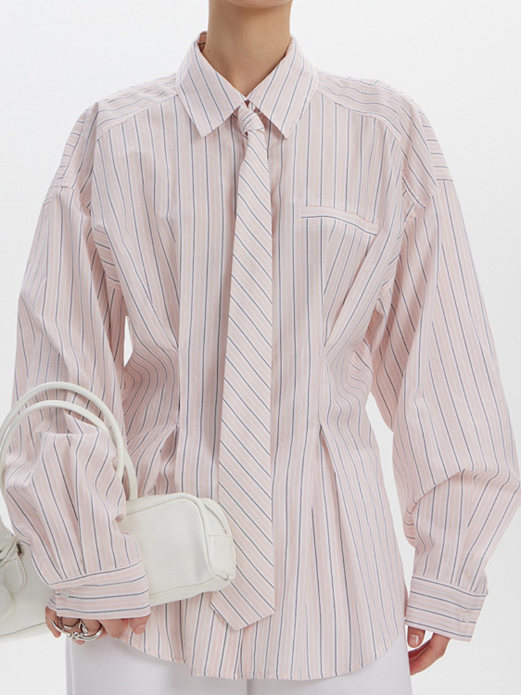 بلوزة نسائية كاجوال من YERMORA - مراجعة Men'S Fashion Pink Shirt وسعره